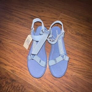 Nautica Aqua Blue Sandal